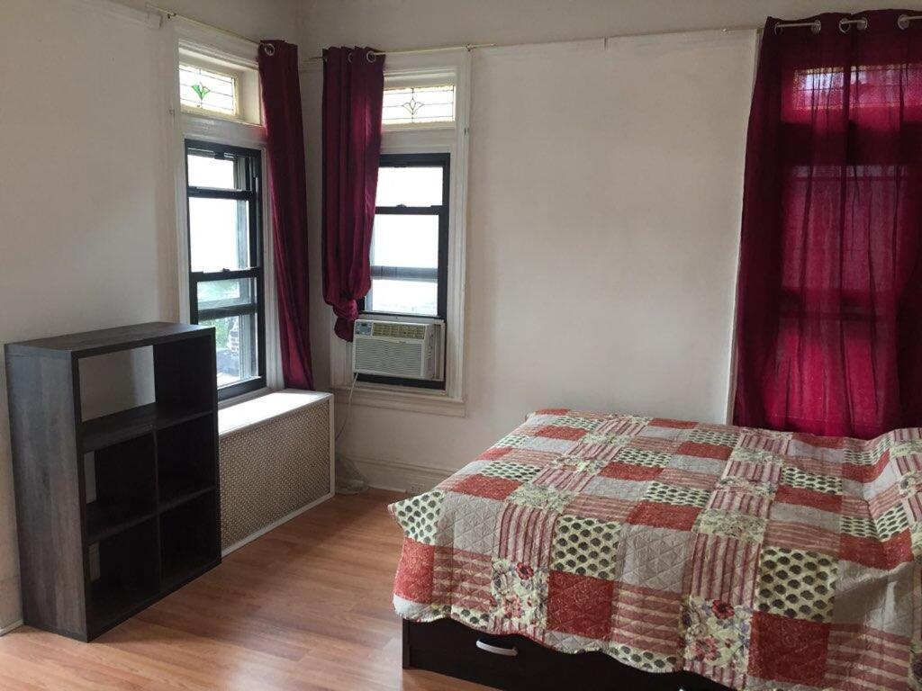 Two Bedroom Apartment In Queens New York Eksteriør bilde